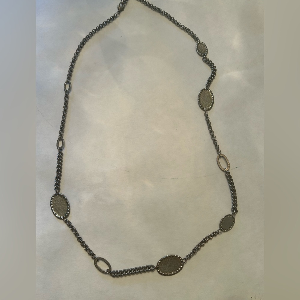 Gold chain necklace